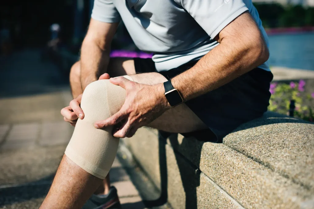 An RHO patient after total knee replacement. Exercises performed during recovery after total knee replacement