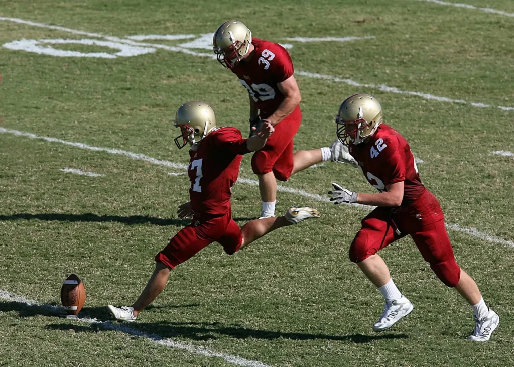 Youth sports training focused on joint strength and injury prevention with rochester hills orthopedic sports medicine